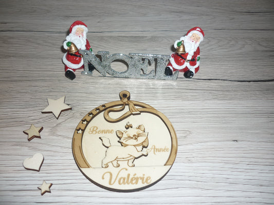 Boules de Noël en Bois Gravées au Laser.