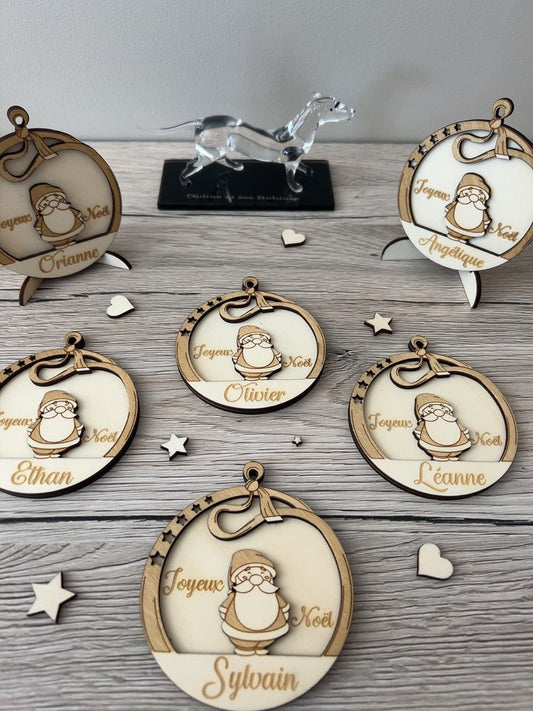 Boules de Noël en Bois Gravées au Laser.
